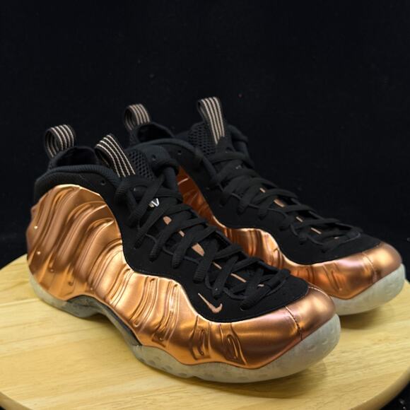 Nike Air Foamposite One Metallic Copper / Black FZ9902-001 Men\'s Size 8.5 Shoe main image 6